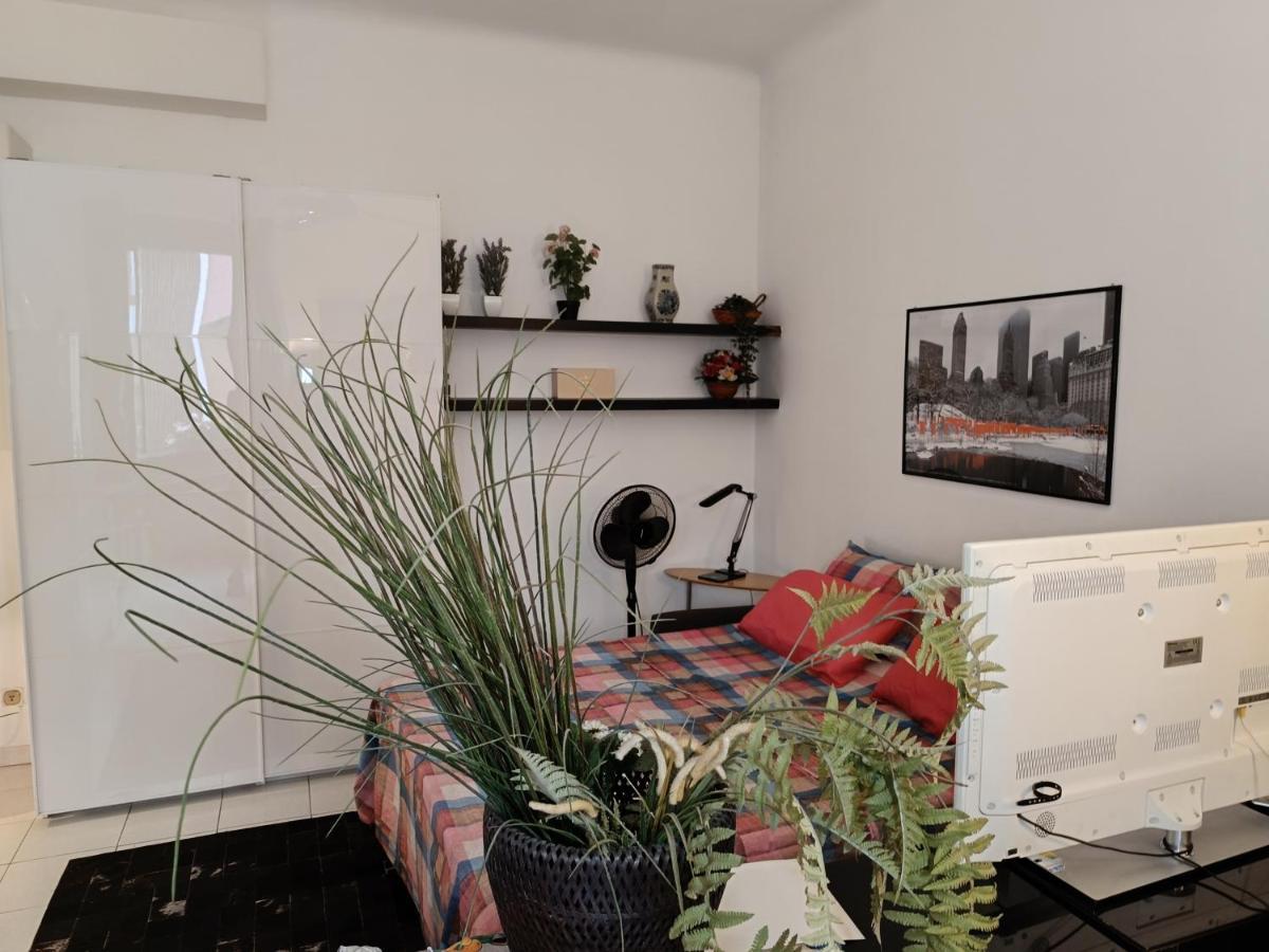 Bligny25 Lägenhet Milano Exteriör bild